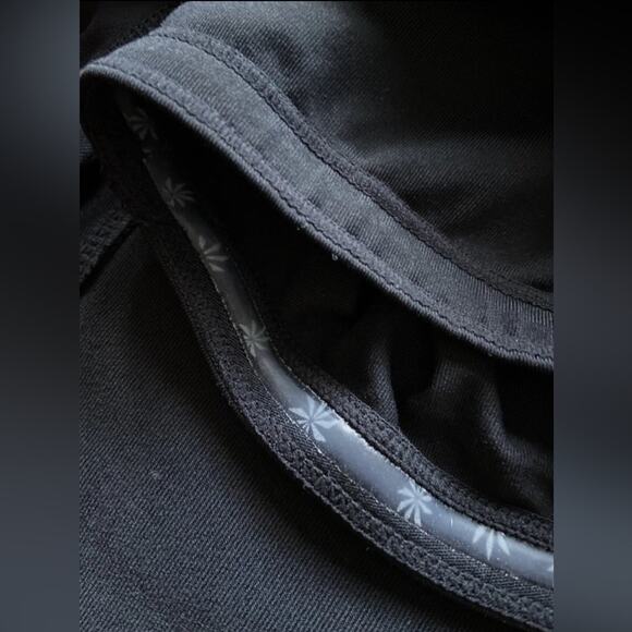 ATHLETA Black Stretch Knit Skort sz Small - Picture 7 of 11